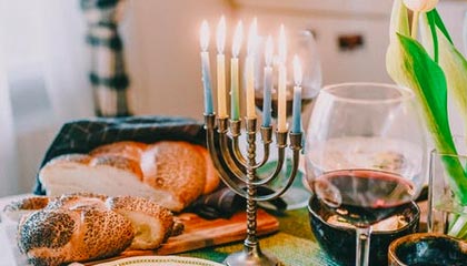 世界杯赛事直播下载-篮网中锋如期举行感恩节活动 疫情迫使改变形式